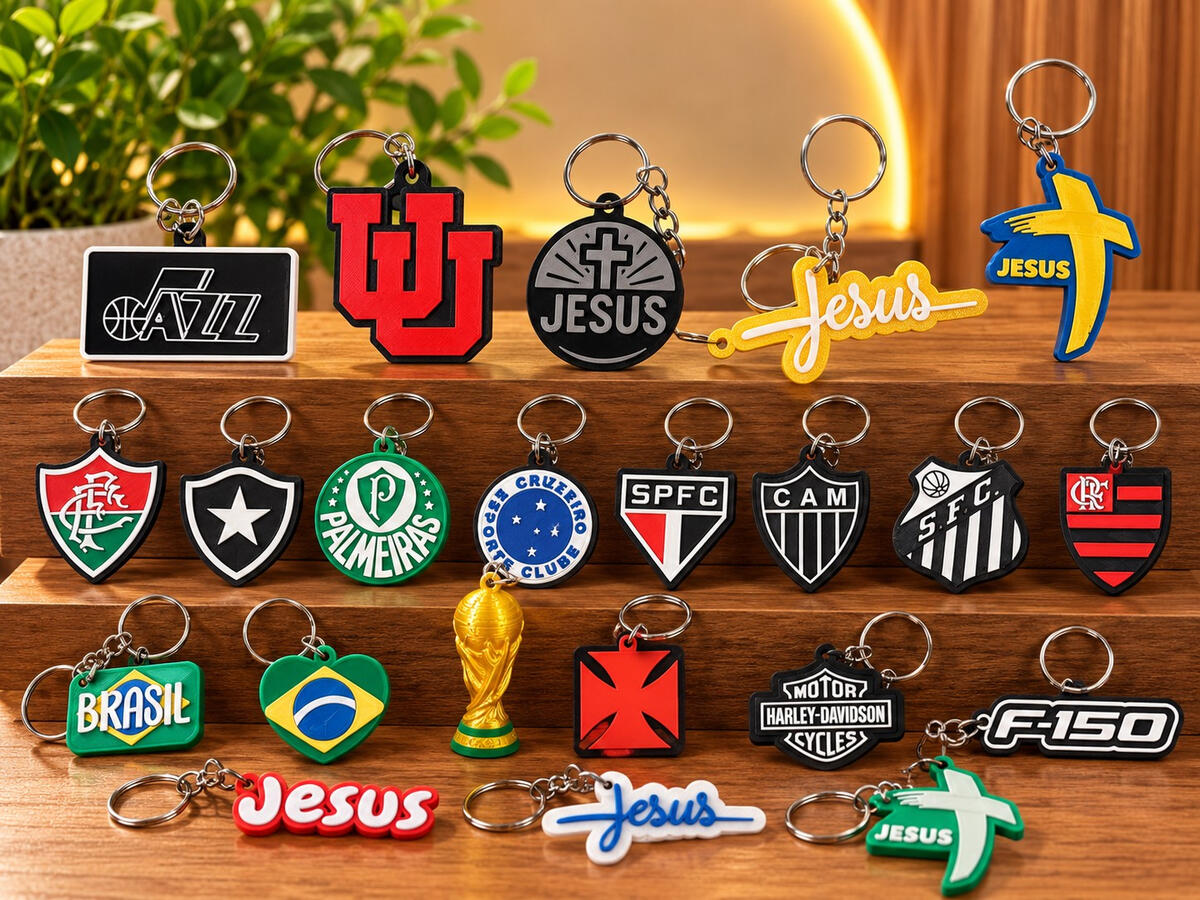 Custom 3D printed keychains featuring sports, Christian, and personalized designs by 3DZ6.